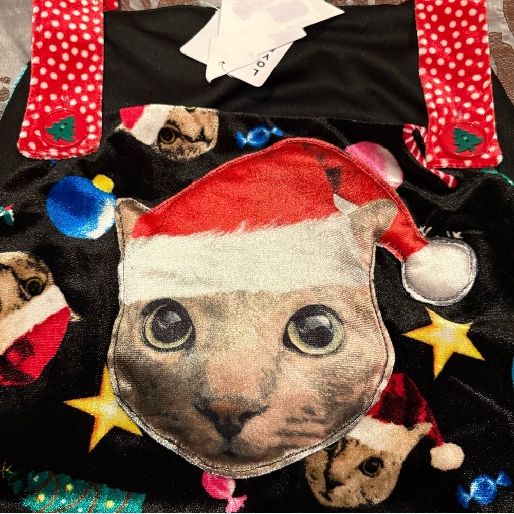 Love On A Hanger Women's Black Christmas Kitty Cat Velour Overalls XL - Picture 6 of 10